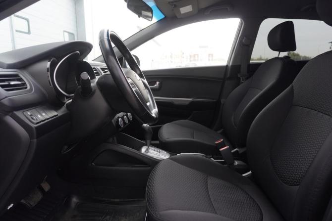 Kia Rio III Рестайлинг с пробегом 2017 года, цена 995 000 рублей, 173000 км, хэтчбек, Автокод Объявления