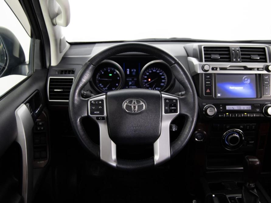 Toyota Land Cruiser Prado 150 Series Рестайлинг 1 Санкт-Петербург  - изображение 11