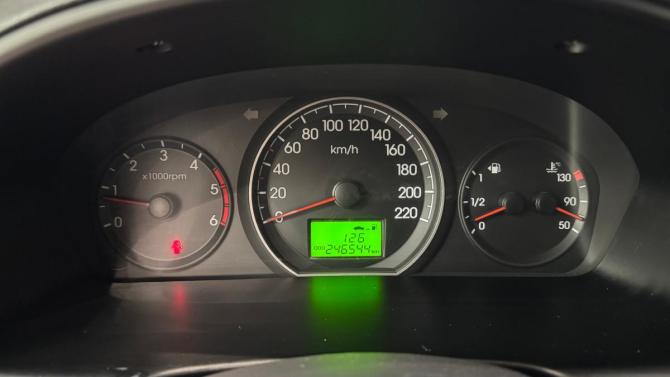 Hyundai H-1 II с пробегом 2010 года, цена 1 325 000 рублей, 246527 км, минивэн, Автокод Объявления