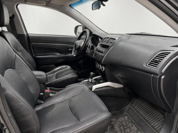 Mitsubishi ASX I с пробегом 2010 года, цена 1 150 000 рублей, 204000 км, внедорожник, Автокод Объявления