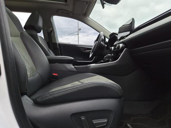 Toyota RAV4 V (XA50) с пробегом 2024 года, цена 3 750 000 рублей, 22895 км, внедорожник, Автокод Объявления