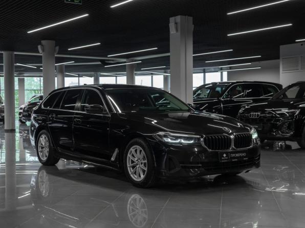 BMW 5 серии VII (G30/G31/G38) Рестайлинг с пробегом 2022 года, цена 3 750 000 рублей, 81324 км, универсал, Автокод Объявления
