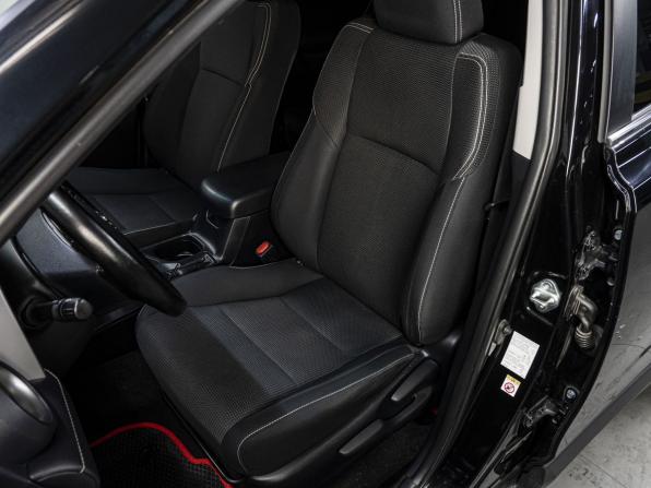 Toyota RAV4 IV (XA40) Рестайлинг с пробегом 2019 года, цена 2 259 000 рублей, 172588 км, внедорожник, Автокод Объявления