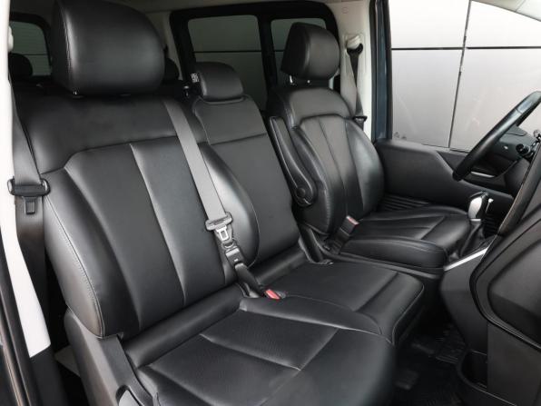 Hyundai Staria I с пробегом 2021 года, цена 4 000 000 рублей, 100120 км, минивэн, Автокод Объявления