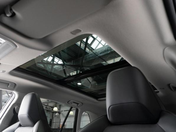 Toyota RAV4 VI (XA60) с пробегом 2026 года, цена 4 400 000 рублей, 45 км, внедорожник, Автокод Объявления