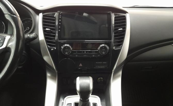Mitsubishi Pajero Sport III с пробегом 2017 года, цена 2 999 000 рублей, 132000 км, внедорожник, Автокод Объявления