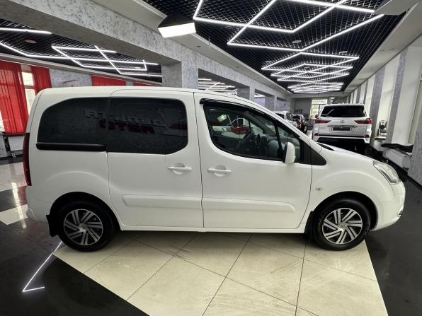 Citroen Berlingo II Рестайлинг с пробегом 2013 года, цена 995 000 рублей, 84505 км, компактвэн, Автокод Объявления