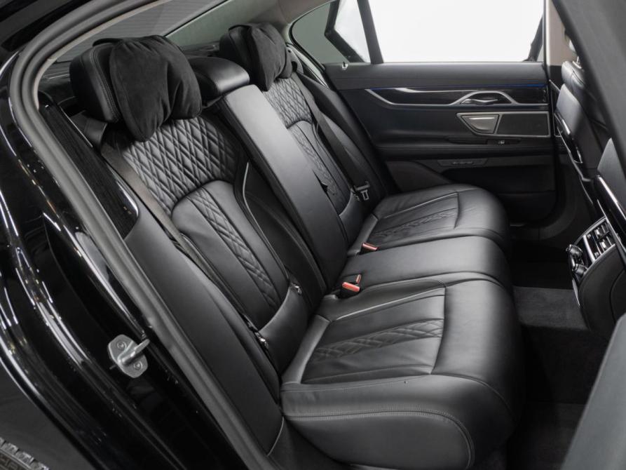 BMW 7 серии VI (G11/G12) Рестайлинг Тюмень  - изображение 11