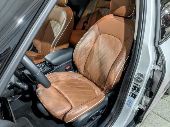 Mini Clubman II Рестайлинг с пробегом 2022 года, цена 3 700 000 рублей, 33127 км, универсал, Автокод Объявления