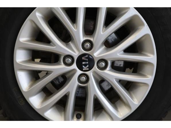 Kia Rio IV с пробегом 2017 года, цена 1 335 000 рублей, 83560 км, седан, Автокод Объявления