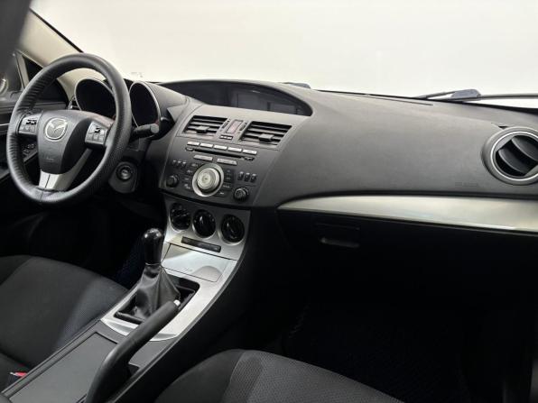 Mazda 3 II (BL) Рестайлинг с пробегом 2011 года, цена 850 000 рублей, 167060 км, седан, Автокод Объявления
