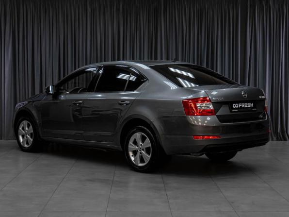 Skoda Octavia III (A7) с пробегом 2015 года, цена 1 399 000 рублей, 212637 км, лифтбек, Автокод Объявления