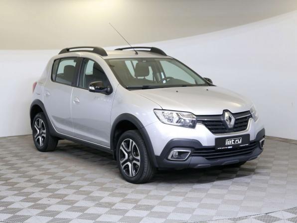 Renault Sandero II Рестайлинг с пробегом 2018 года, цена 1 090 000 рублей, 97500 км, хэтчбек, Автокод Объявления