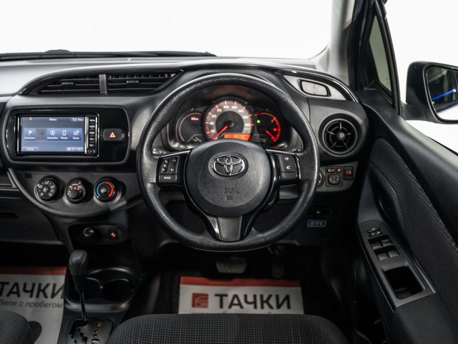 Toyota Vitz III (XP130) Рестайлинг 2 Иркутск  - изображение 9