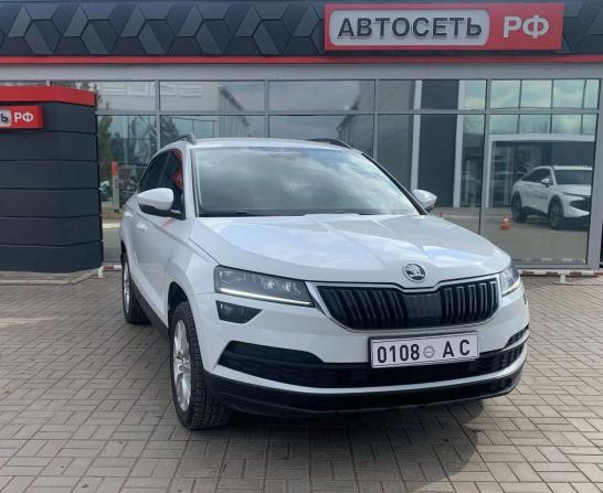 Skoda Karoq I с пробегом 2020 года, цена 2 399 900 рублей, 79027 км, внедорожник, Автокод Объявления