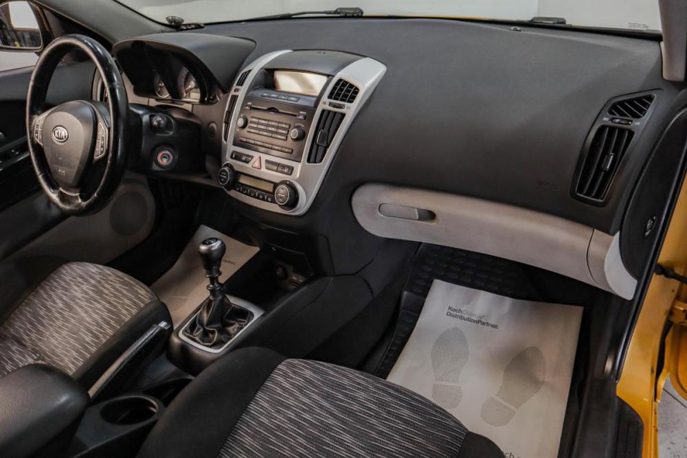 Kia Ceed I Челябинск  - изображение 17