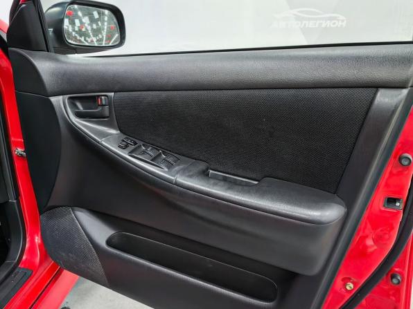 Toyota Allex I с пробегом 2001 года, цена 570 000 рублей, 265697 км, хэтчбек, Автокод Объявления