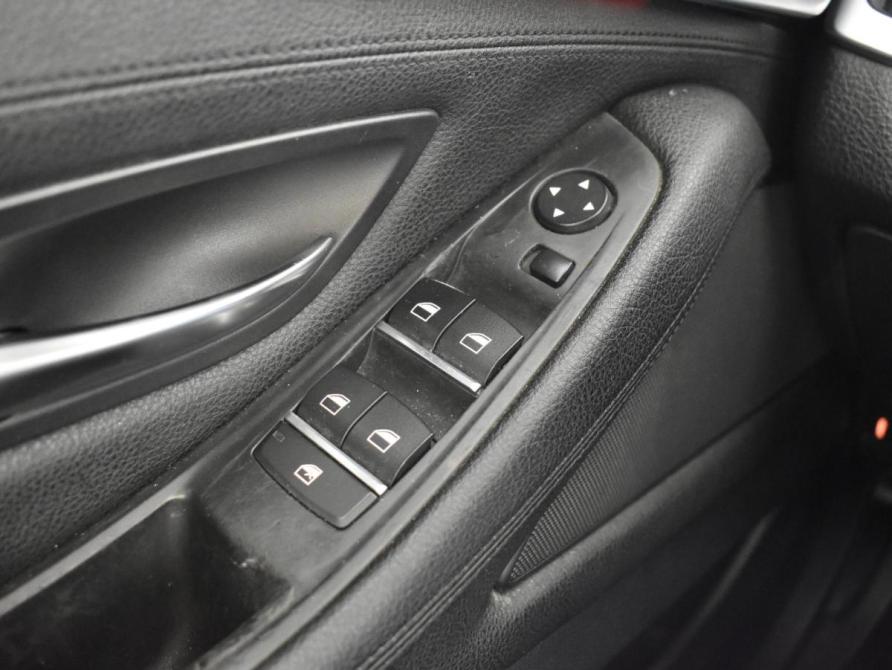 BMW 5 серии VI (F10/F11/F07) Рестайлинг Казань  - изображение 22
