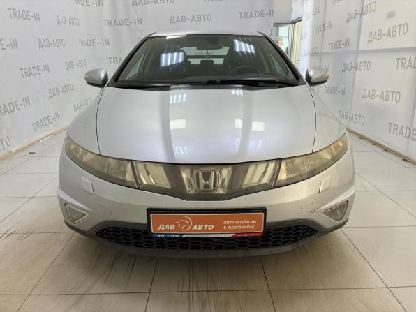 Honda Civic VIII с пробегом 2006 года, цена 550 000 рублей, 186000 км, хэтчбек, Автокод Объявления