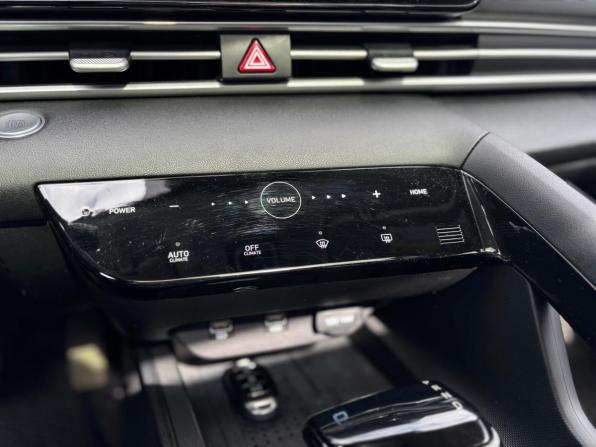 Hyundai Elantra VII (CN7) с пробегом 2021 года, цена 2 100 000 рублей, 18993 км, седан, Автокод Объявления