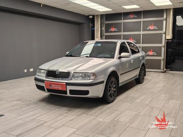 Skoda Octavia II (A5) Рестайлинг с пробегом 2009 года, цена 480 000 рублей, 195000 км, лифтбек, Автокод Объявления