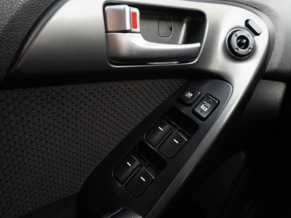 Kia Cerato II с пробегом 2010 года, цена 699 000 рублей, 283974 км, седан, Автокод Объявления