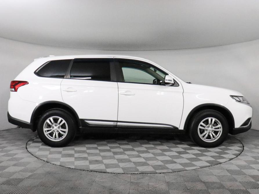 Mitsubishi Outlander III Рестайлинг 3 Химки  - изображение 4