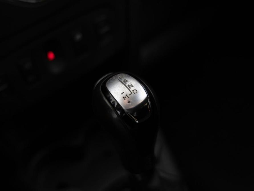 Renault Logan II Рестайлинг Санкт-Петербург  - изображение 13