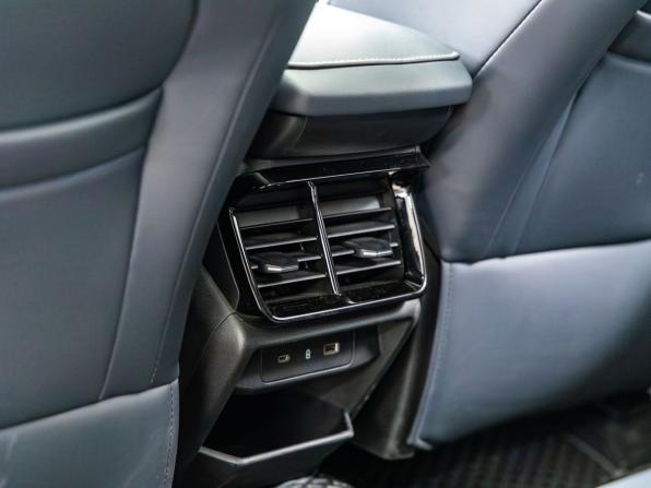Geely Atlas II с пробегом 2024 года, цена 2 638 000 рублей, 77909 км, внедорожник, Автокод Объявления