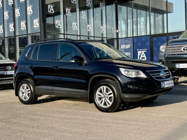 Volkswagen Tiguan I с пробегом 2010 года, цена 1 037 000 рублей, 249271 км, внедорожник, Автокод Объявления