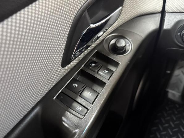 Chevrolet Cruze I с пробегом 2012 года, цена 770 000 рублей, 200319 км, хэтчбек, Автокод Объявления