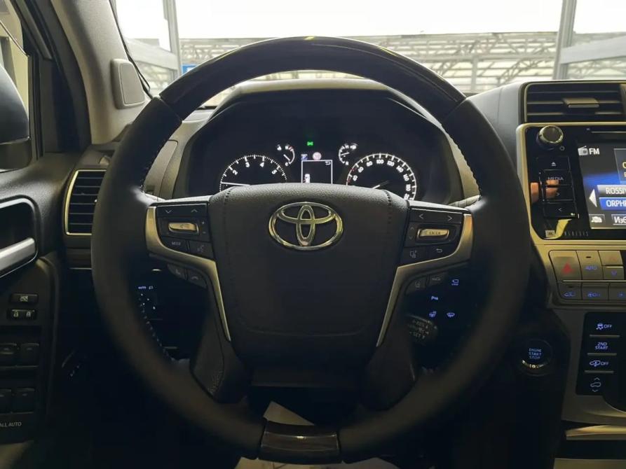 Toyota Land Cruiser Prado 150 Series Рестайлинг 2 Новосибирск  - изображение 15
