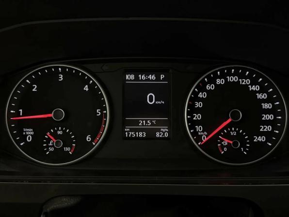 Volkswagen Multivan T6 с пробегом 2016 года, цена 3 299 000 рублей, 175174 км, минивэн, Автокод Объявления