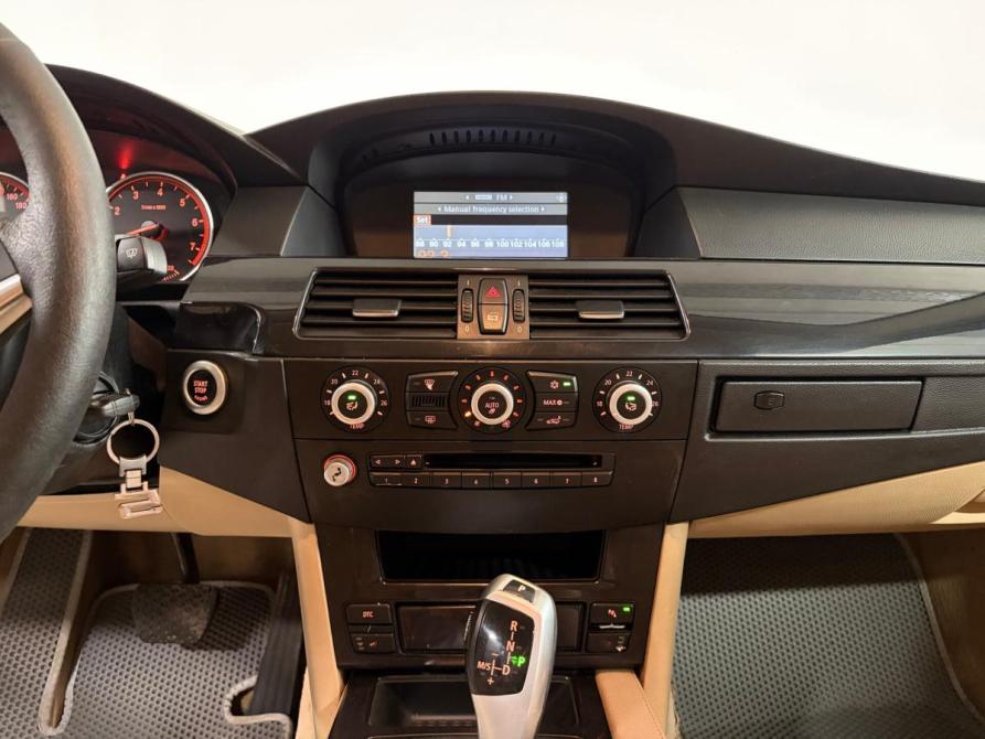 BMW 5 серии V (E60/E61) Рестайлинг Екатеринбург  - изображение 23