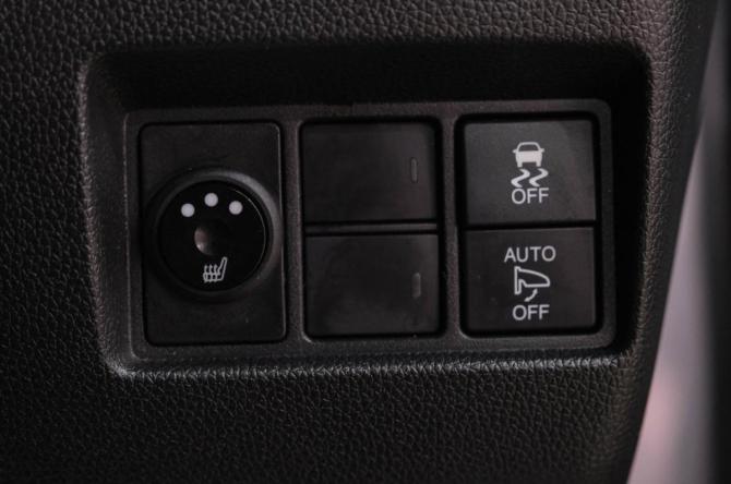 Honda N-WGN I Рестайлинг с пробегом 2017 года, цена 979 000 рублей, 82600 км, хэтчбек, Автокод Объявления