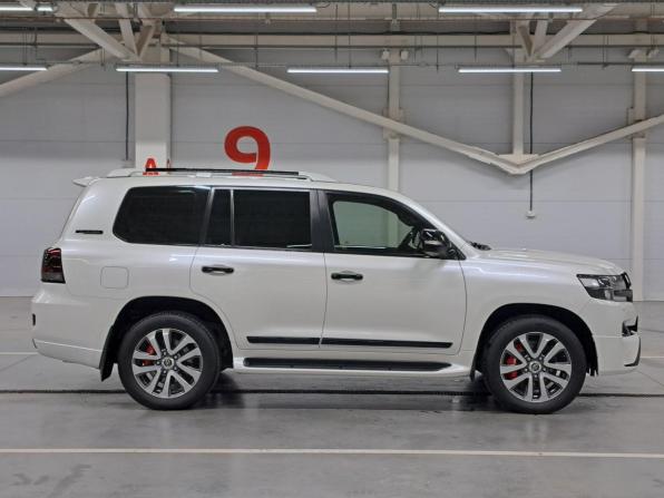 Toyota Land Cruiser 200 Series Рестайлинг 2 с пробегом 2016 года, цена 5 876 000 рублей, 161221 км, внедорожник, Автокод Объявления