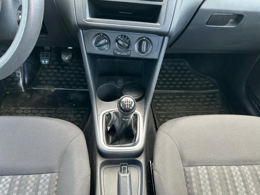 Volkswagen Polo V Рестайлинг Екатеринбург  - изображение 11