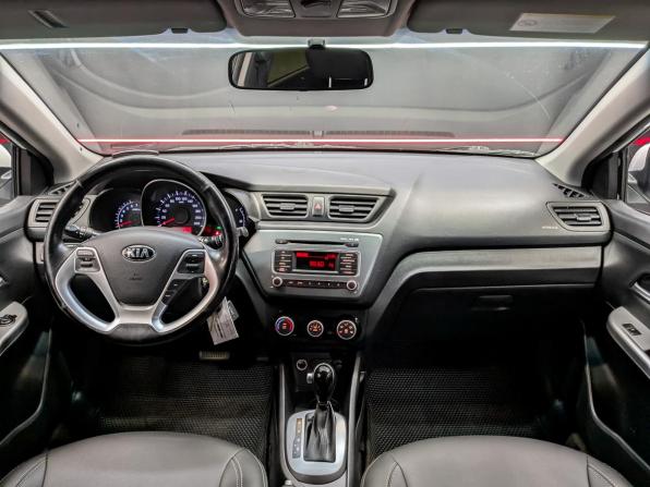 Kia Rio III Рестайлинг с пробегом 2015 года, цена 1 250 000 рублей, 83676 км, хэтчбек, Автокод Объявления