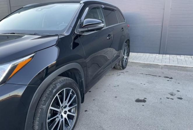 Toyota Highlander III (XU50) Рестайлинг с пробегом 2019 года, цена 3 705 000 рублей, 200583 км, внедорожник, Автокод Объявления