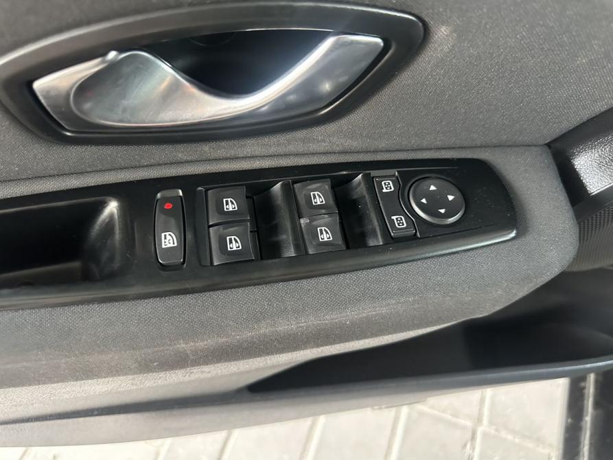 Renault Fluence I Волгоград  - изображение 10