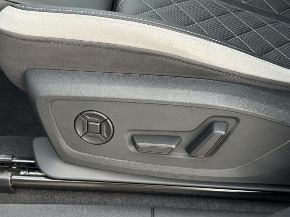 Audi Q3 II (F3) с пробегом 2026 года, цена 3 850 000 рублей, 25 км, внедорожник, Автокод Объявления