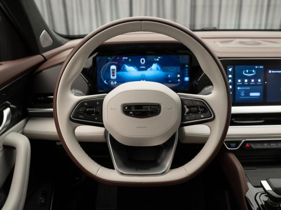 Geely Monjaro I Москва  - изображение 11