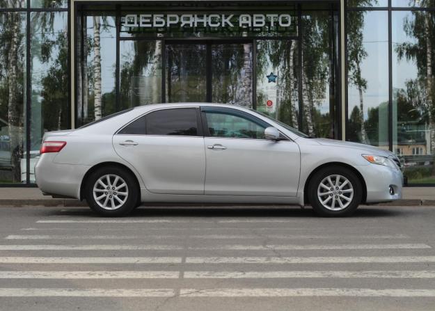 Toyota Camry VI (XV40) Рестайлинг с пробегом 2011 года, цена 1 100 000 рублей, 322080 км, седан, Автокод Объявления