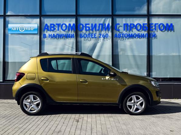 Renault Sandero II с пробегом 2017 года, цена 1 245 000 рублей, 32460 км, хэтчбек, Автокод Объявления