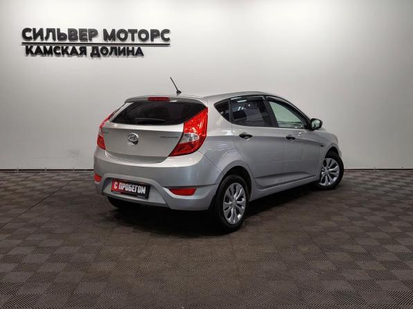 Hyundai Solaris I с пробегом 2014 года, цена 740 000 рублей, 196000 км, хэтчбек, Автокод Объявления