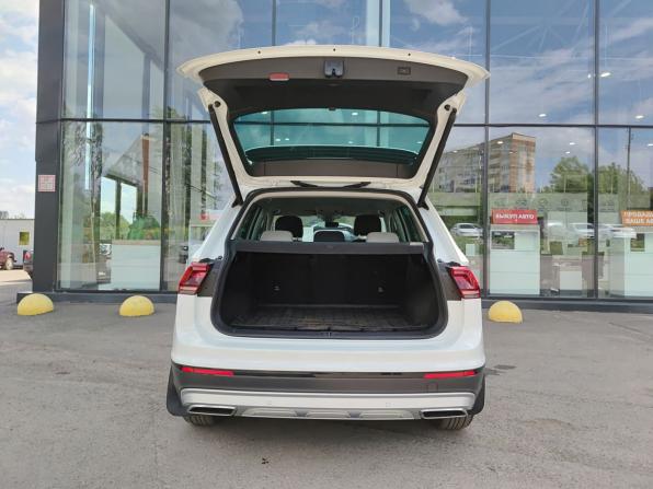 Volkswagen Tiguan II с пробегом 2019 года, цена 2 569 000 рублей, 87789 км, внедорожник, Автокод Объявления