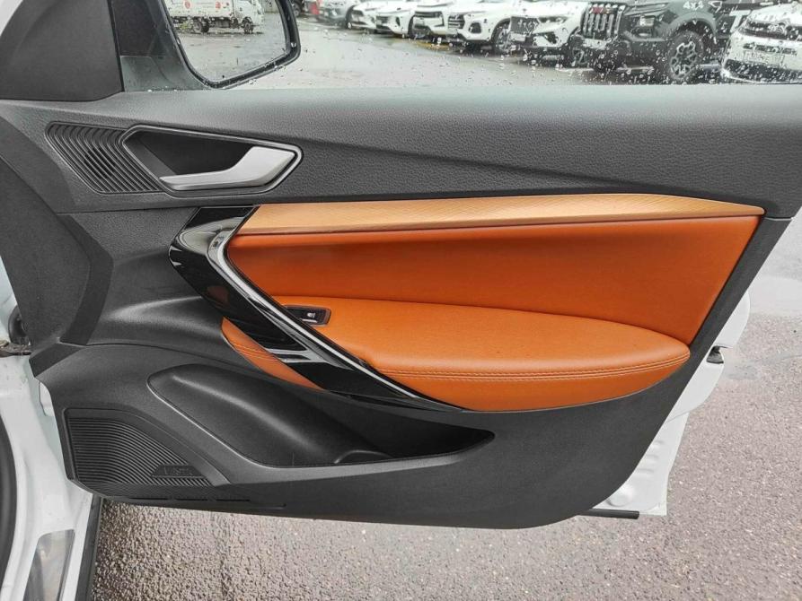 Lada (ВАЗ) Vesta I Рестайлинг (NG) Санкт-Петербург  - изображение 12