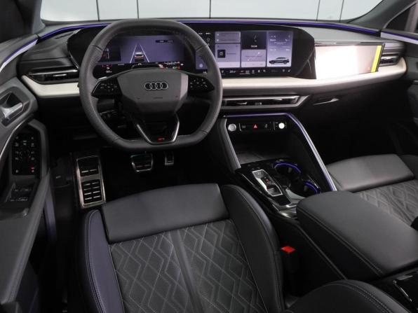 Audi Q5 III с пробегом 2025 года, цена 6 359 000 рублей, 60 км, внедорожник, Автокод Объявления