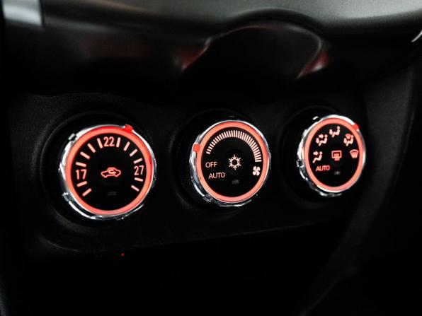 Mitsubishi ASX I с пробегом 2012 года, цена 1 165 000 рублей, 211284 км, внедорожник, Автокод Объявления