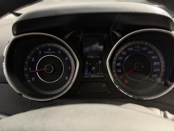 Hyundai Avante V с пробегом 2011 года, цена 1 050 000 рублей, 217200 км, седан, Автокод Объявления